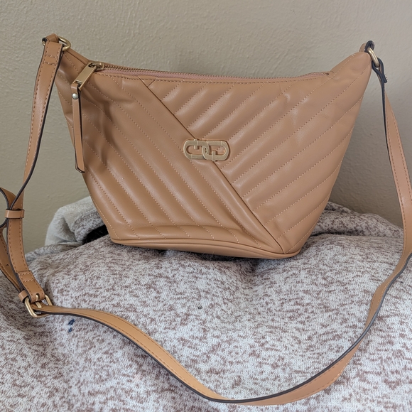 Handbags - Tan Quilted Crossbody Bag